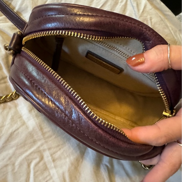 Tory Burch Kira Chevron Glazed Small Camera Bag in Fig - Picture 8 of 15